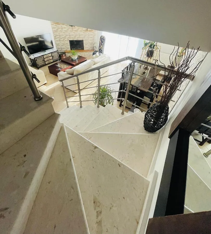 فيلا D & J Luxury House Nea Kallikrateia 0*,