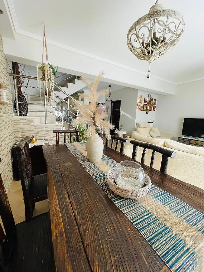 فيلا D & J Luxury House Nea Kallikrateia 0*,
